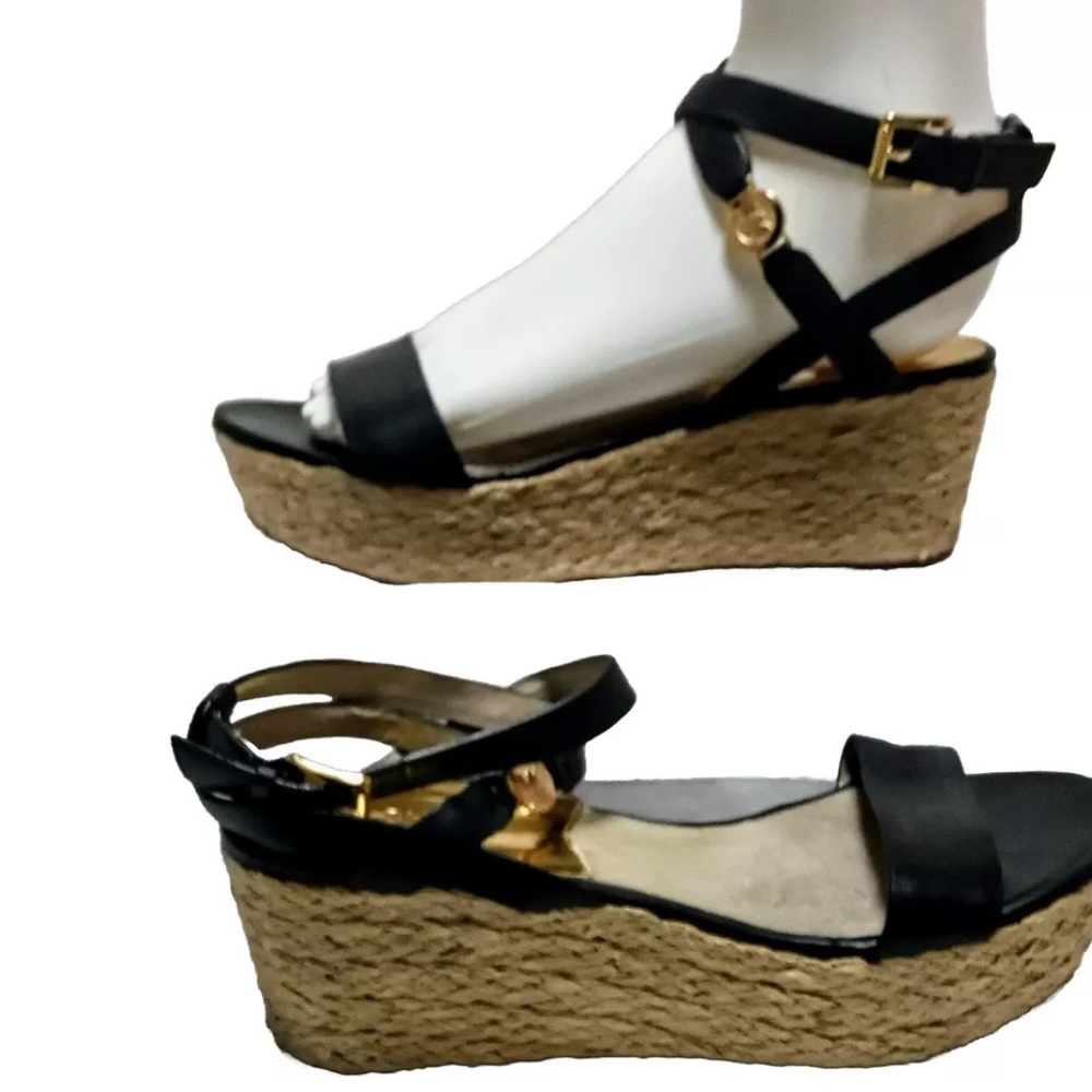 Like new Michael Kors AA12K platform ankle wrap wedge sandals. Size 9